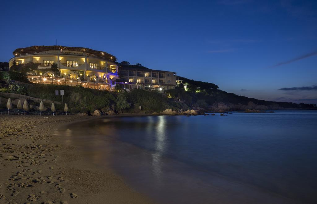 Club Hotel Baja Sardinia Luaran gambar