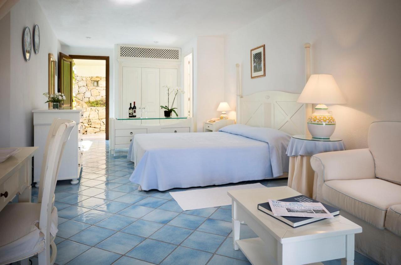Club Hotel Baja Sardinia Luaran gambar