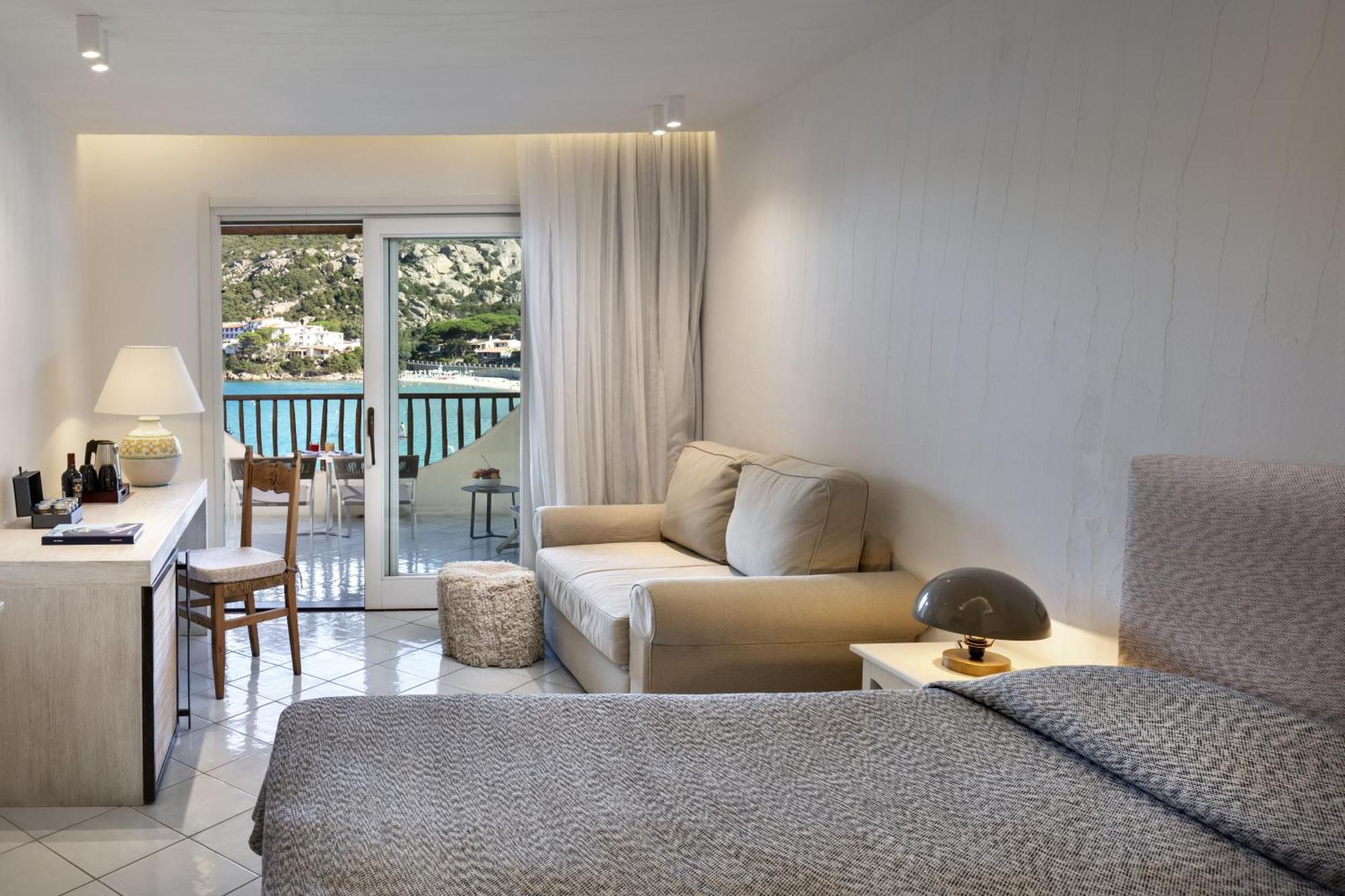 Club Hotel Baja Sardinia Luaran gambar