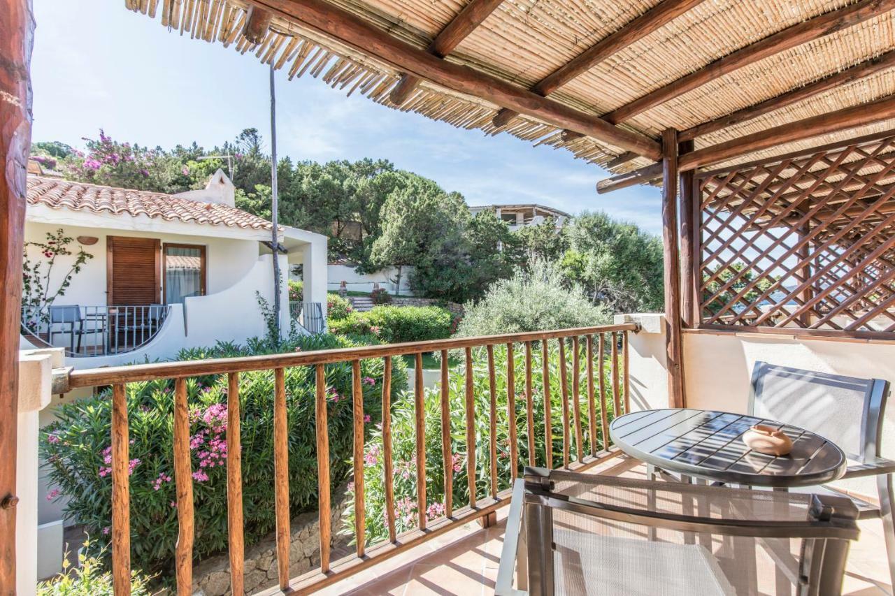 Club Hotel Baja Sardinia Luaran gambar