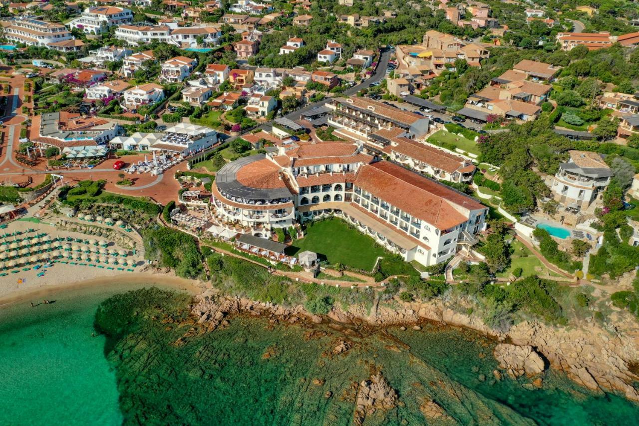 Club Hotel Baja Sardinia Luaran gambar